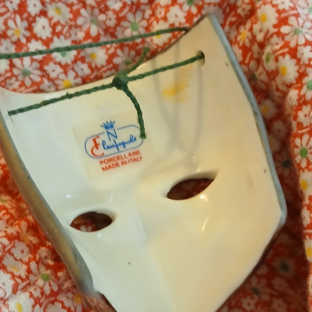 Elegant Gold White & Red ITALY Masquerade Mask
